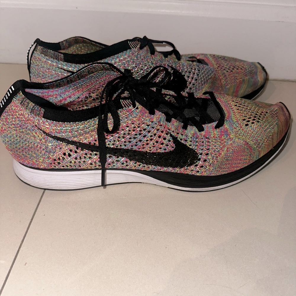 Nike Flyknit size 13